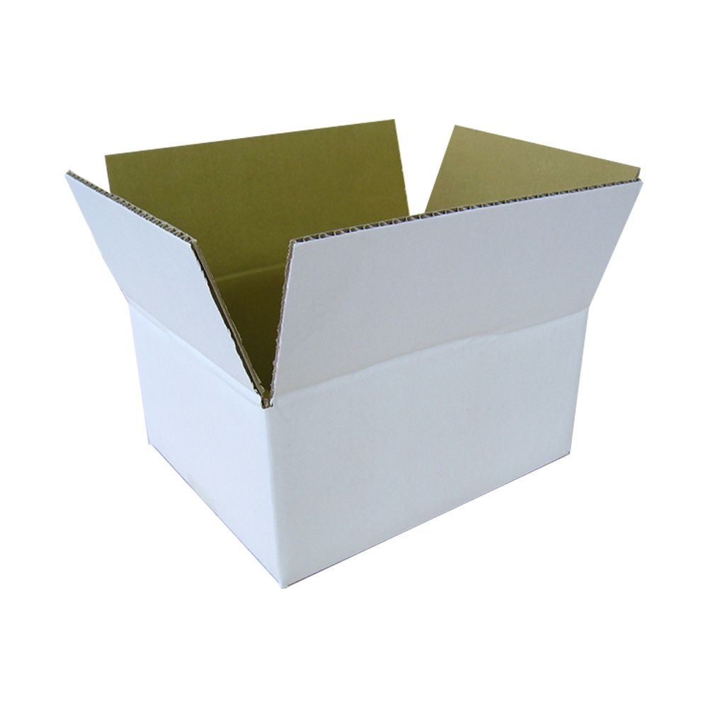 60サイズ白ダンボールを空けた画像